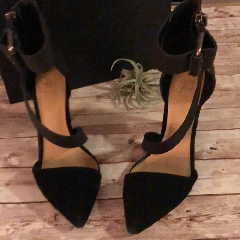 Joe’s Heels